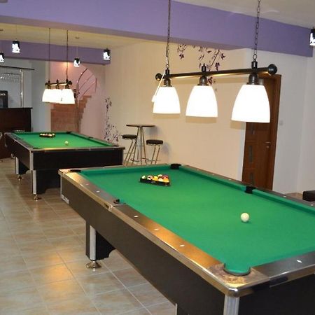 Hotel Corsar Tulcea Exteriör bild