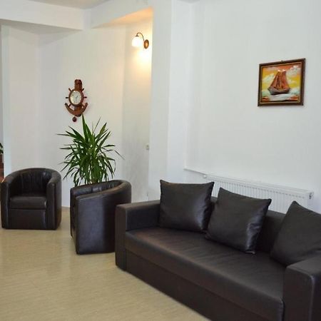 Hotel Corsar Tulcea Exteriör bild